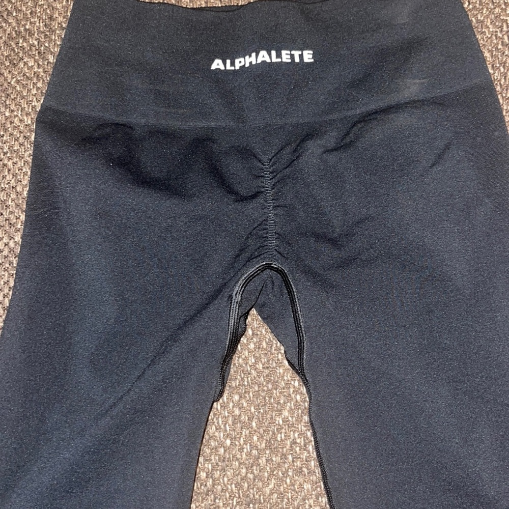Alphalete scrunch booty leggings